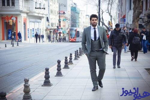 چرا به این شخص مهدی شیخ هم می گویند؟